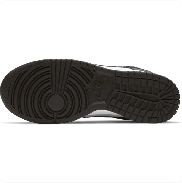 Nike Dunk Low – White / Black (Panda)