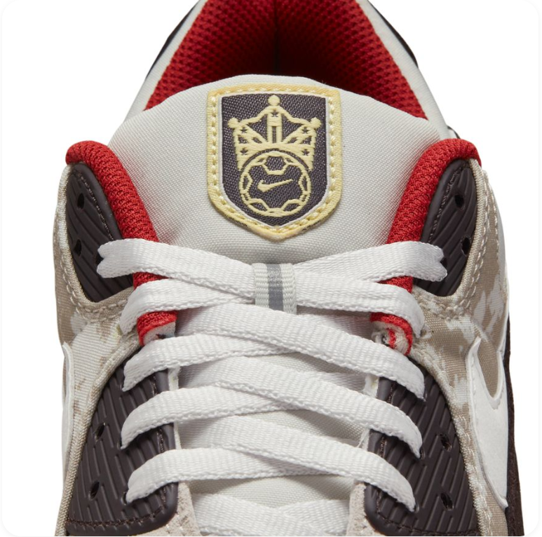 Nike Air Max 90 SE – Dark Espresso / Desert Camo / University Red
