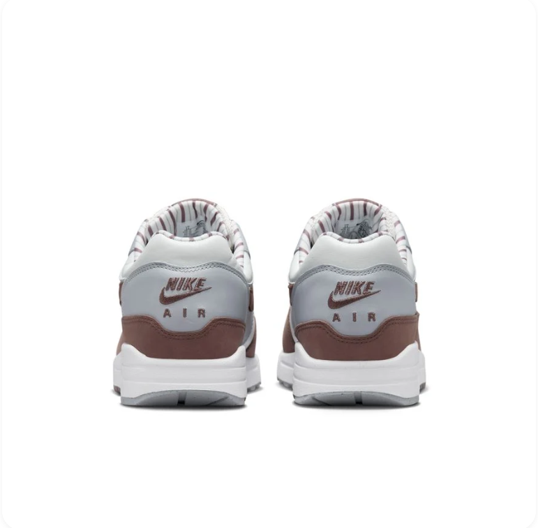 Nike Air Max 1 – Light Silver / Smoky Mauve / Chocolate Brown