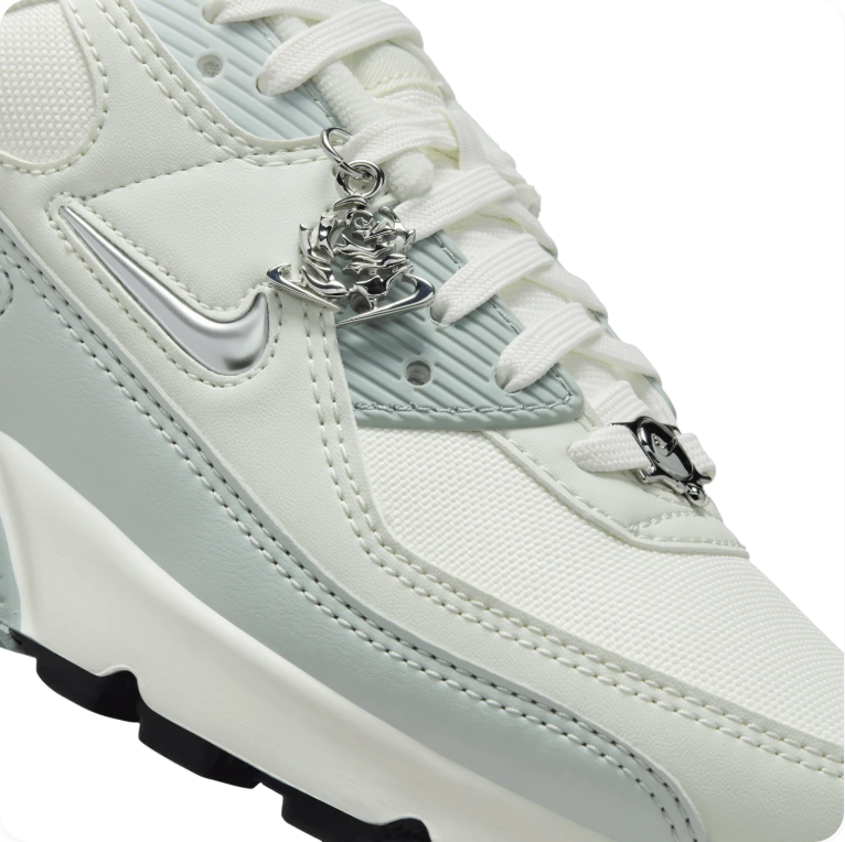 Nike Air Max 90 – Summit White / Wolf Grey / Vapor Green
